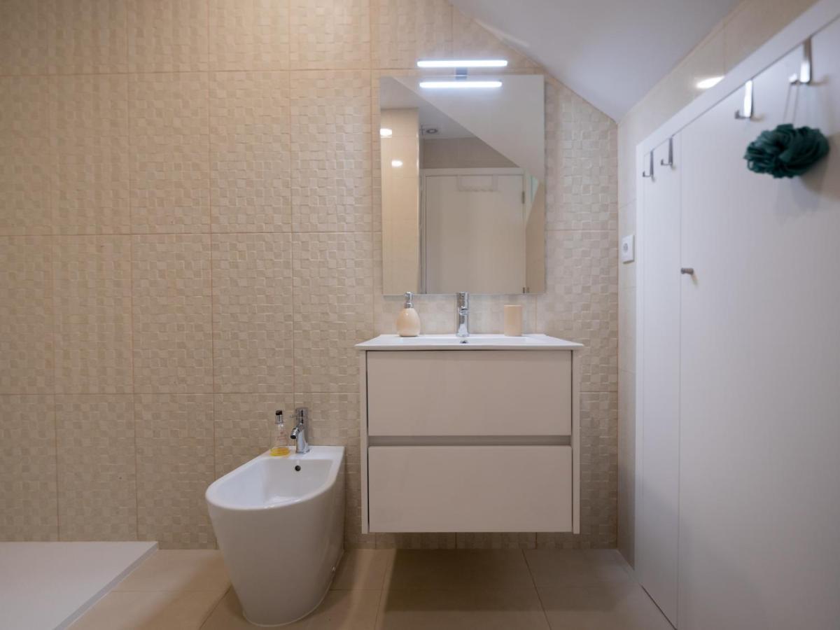 Coxim - Com Pátio Em Pleno Coração De Appartement Aveiro